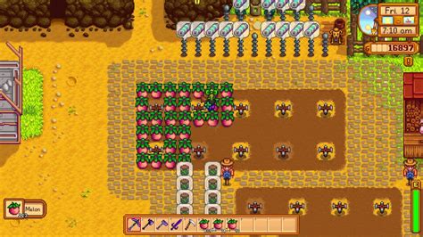 Stardew melon. Stardew Valley’s world and its mechanics make it one of the best life sim games of recent years. While the game is a treat to play, the real fun comes from the … 
