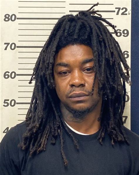 Starkville arrests. Thomas Macon, 38, was charged with felony extortion over $250. The following arrests were made by the Oktibbeha County Sheriff's Office: Robquiel Wheeler, 18, was charged with burglary of a ... 