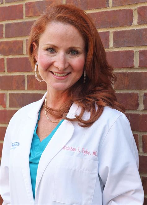 Starkville clinic for women. Dr. Thomas Pearson, MD, is an Obstetrics & Gynecology specialist practicing in Tupelo, MS with 45 years of experience. This provider currently accepts 22 insurance plans including Medicare and Medicaid. New patients are welcome. Hospital affiliations include OCH Regional Medical Center. 