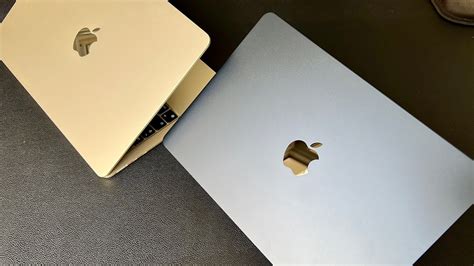 Starlight mac. Starting with the 13-inch M2 MacBook Air, Best Buy has the 256GB model for $899.00 in Starlight, down from $1,099.00. This is a match of the best price we've ever seen on this model, and right now ... 
