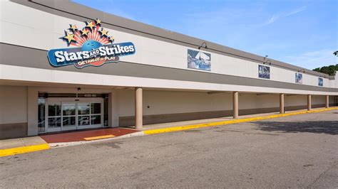 Stars and Strikes Family Entertainment Centers Facility …