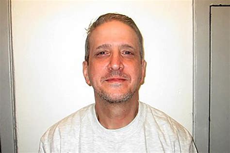 State, defense request another stay of execution for Glossip