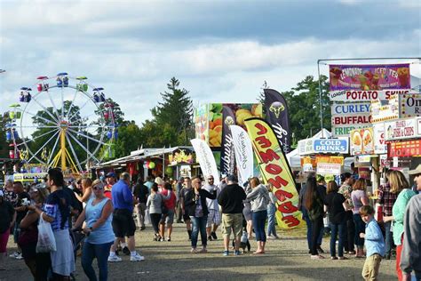 Published September 1, 2022 • Updated on September 1, 2022 at 2:02 pm. NBC Connecticut. There are lots of things to do in Connecticut on Labor Day weekend. Woodstock Fair: The Woodstock Fair's .... 