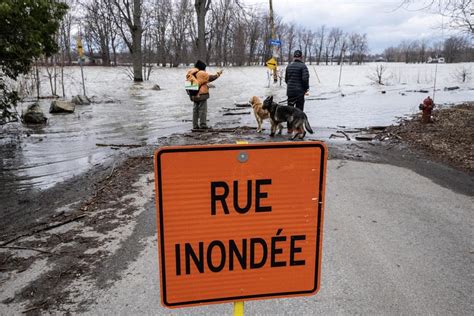 State of emergency declared in Quebec town due to flood risk, more towns evacuating