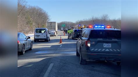 State police investigating apparent truck robbery on I-93 in Canton