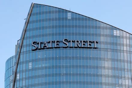 State Street Investor Confidence Index: An index that measures investor confidence by looking at actual levels of risk taken by investors in their portfolios. The State Street Investor Confidence ...