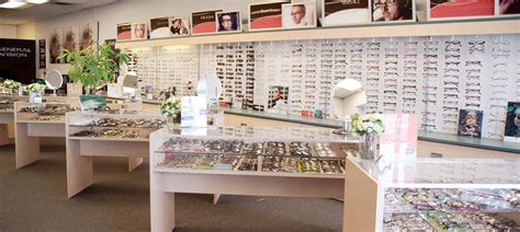 Staten island mall eye doctor. Zip: 10302-2003. Phone Number: 718-442-2727. Fax Number: 718-447-4300. Patients can reach Eyes & Optics Family Vision Center Llc at 1378 Forest Ave, Staten Island, New York or can call to book an appointment on 718-442-2727. Data of this site is collected from Medicare & Medicaid Services (CMS) and NPPES. 