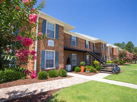 Statesboro apartments. 1881 S&S Railroad Bed Rd, Statesboro, GA 30461. $1,647 - 1,775. 2 Beds. (912) 430-8234. Report an Issue Print Get Directions. See all available apartments for rent at Cottage Row Student Living in Statesboro, GA. Cottage Row Student Living has rental units ranging from 1357-2672 sq ft starting at $750. 