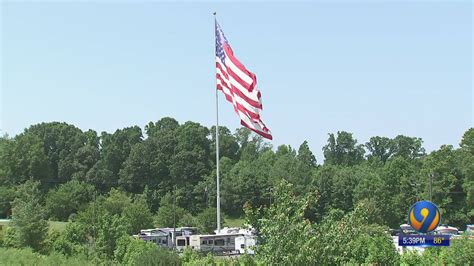 Statesville tries to stop RV dealership from flying massive American flag