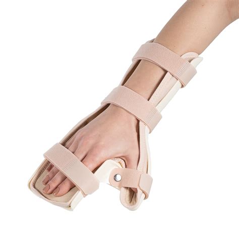 Static wrist drop splint.  4.  pertaining to or noting static Something that ...