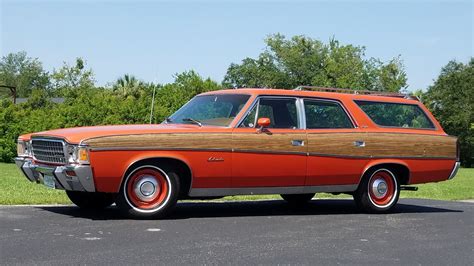 Station wagons. There’s no denying that the 1970s was a great decade for cars of all kinds, but it was especially great for station wagons. Most people in the ‘70s drove a ... 