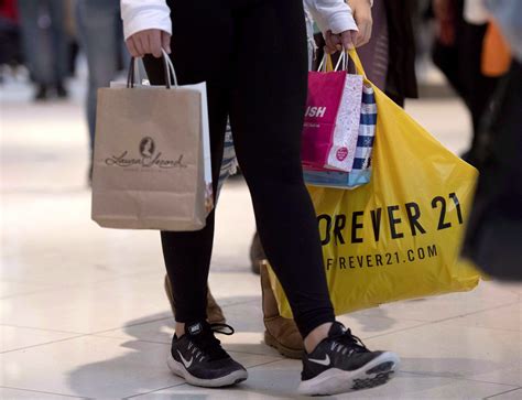 Statistics Canada reports retail sales down 1.4% in March, but core sales up 0.3%