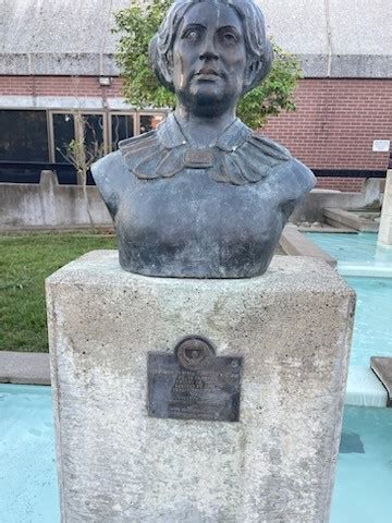 Statue at Vallejo City Hall stolen, front sign taken down