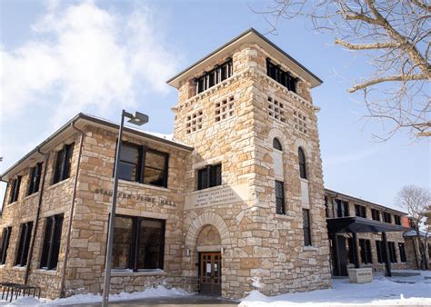 A $5 million renovation in 2019 created a new plaza and front door and extensive remodeling of the first and third floors of Stauffer-Flint Hall. The first floor contains the student newspaper, the University Daily Kansan, Media Crossroads, and KUJH News.