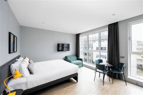 Staycity Aparthotels London Heathrow - Expedia