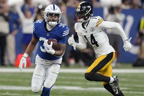 Steelers WR George Pickens dismisses outside criticism as ‘media guys’ having an opinion