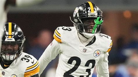 Steelers safety Damontae Kazee ejected for hit on Colts’ Michael Pittman Jr.