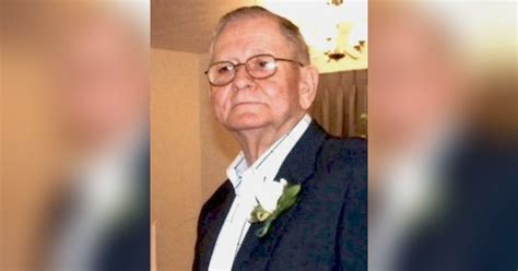 Steen funeral home greenfield iowa obituaries. .  <a href=https://arquipelagoe...