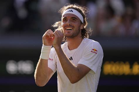 Stefanos Tsitsipas ends Andy Murray’s Wimbledon by beating him in 5 sets over 2 days