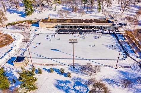 Steinberg skating rink. Nov 15, 2019 · The 2019-2020 Steinberg Rink seasons begins November 15 and ends March 1, 2020. Anne Kasal, the rink operator, encourages residents and visitor's alike to join in the tradition of skating at Steinberg Rink and experience the canopy of lights and stars. Steinberg Rink is the largest outdoor ice skating rink in the Midwest with its 27,600 square ... 