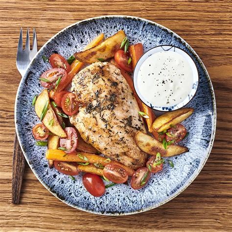 Stek kyckling  samt  djur gyllenbruna.