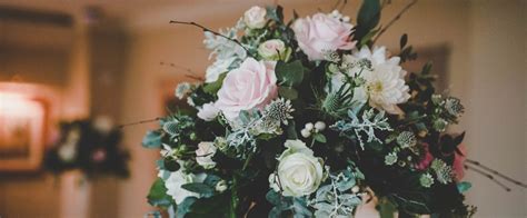 Stems Florist, Wiltshire ~ Wedding florist, Floral gifts