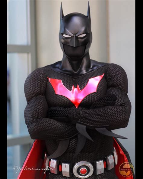 Step Into the Shadows with Ultimate Batman Beyond Cosplay Costumes