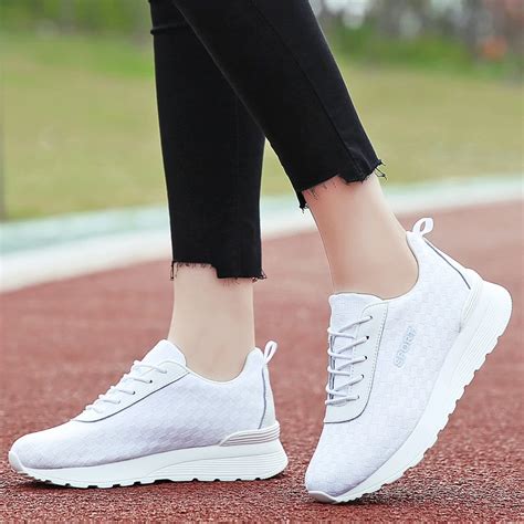 Step into Style and Comfort: A Comprehensive Guide to Women's White Running Shoes