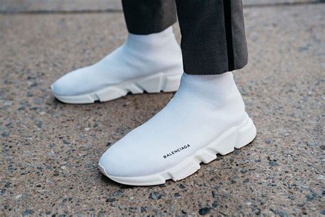 Step into the Future of Footwear: Discover the World of Laceless Sneakers