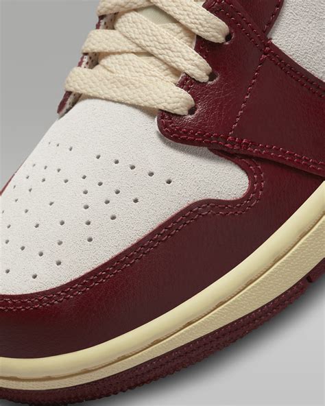 Step into the Spotlight with Air Jordan 1 Mid SE Shoes: A Collector's Masterpiece