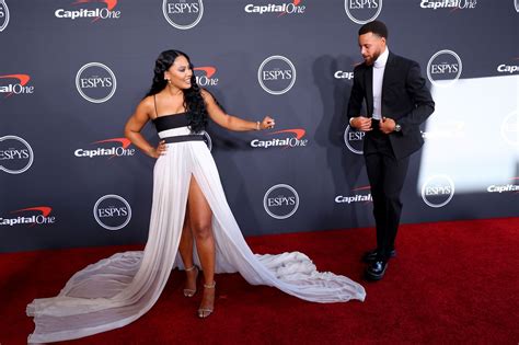 Steph, Ayesha Curry join Biden fitness and nutrition council