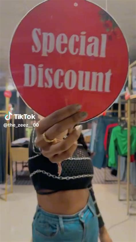 Steph.Zeez Onlyfans Leak 🍌 [CLIP]