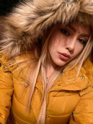 Stephanie Scarleth Onlyfans Leak