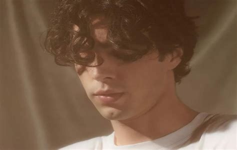 Stephen Sanchez height, ethnicity, girlfriend, Wiki, net worth Kemi