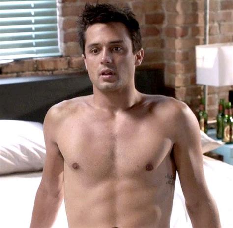 Stephen colletti nude. Colletti has been in a public relationship with Alex Weaver since August 2022, and he seems to be happier than ever. Colletti rose to fame after appearing on the MTV teen reality show "Laguna ... 