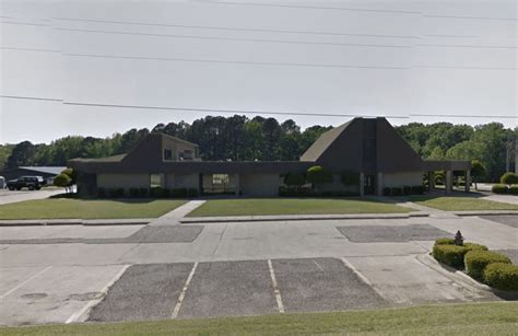 Stephenson - Dearman Funeral Home is located at 943 US-425 in Monticello, Arkansas 71655. Stephenson - Dearman Funeral Home can be contacted via phone at (870) 367-2451 for pricing, hours and directions..