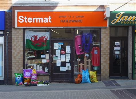 Stermat Hardware Gwynedd, Caernarfon - Big Red Directory