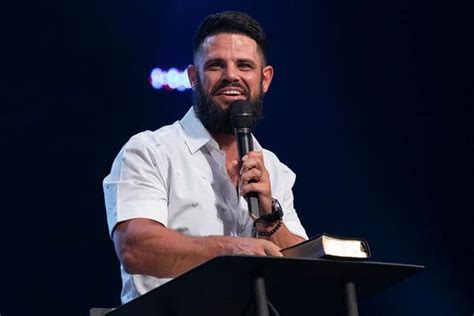 Steven furtick facebook. When Jesus’ disciples were in a boat in Matthew 14 — just before Jesus walked on water — they couldn't see Jesus close enough to know whether it was a ghost or really Him. 