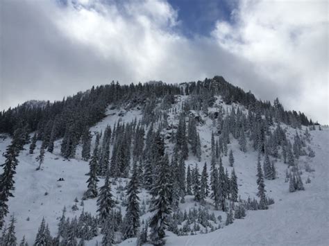 Stevens Pass ski resort is located 78 miles from Seattle (2 to 2.5 hou