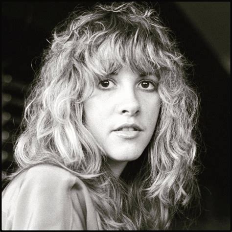 She has one brother Chris Nicks. Stevie Nicks got married to Kim Anderson in 1983 and they divorced in 1984. Stevie Nicks's body measurements are 36-25-35 inches, including her bra size 34B, waist 25 inches, and hip 35 inches. She has a height of 5 feet 1 inch and her weight is 61 Kg. She wearing a shoe size 6 US and a dress size 4 US.. 