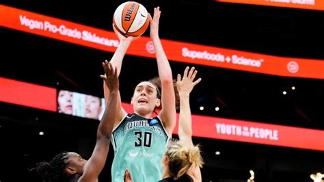 Stewart, Ionescu lift Liberty to 102-93 win over the Wings