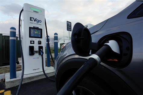 Stiff EPA emission limits to boost US electric vehicle sales