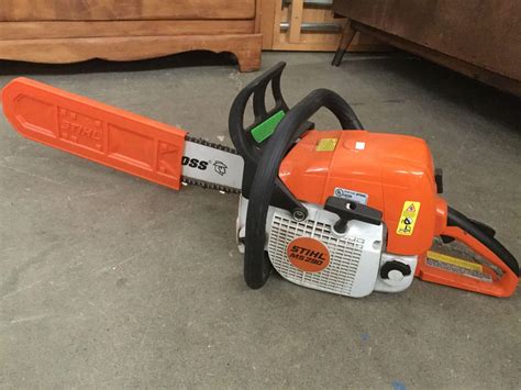 Stihl chainsaw farm boss. The STIHL MS 391. The Stihl MS 391 price is around $740.00 with a 25-inch bar – check the latest price here at Ace Hardware. It’s recommended for use with bars from 16-inches to 25-inches, but in our opinion, 25″ is probably a bit long. It’s a 64cc, 4.4hp chainsaw so it runs really nicely with a 20″ bar. Buying a new 391 with a 20 ... 
