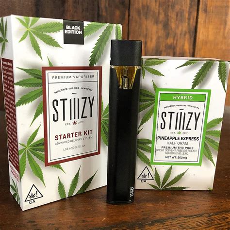  Each bag contains 90 mg of THC — three 30mg triangles, which each are segmented into three 10mg doses. Available in NV only. - 100MG: Introducing our new line of STIIIZY edibles. Your favorite live resin infused gummies are formulated with fast-acting nanotechnology in 10 mg pieces. Enjoy the blend of both delicious and mouth watering flavors ... . 
