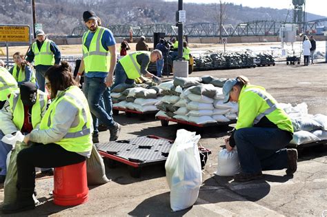 Stillwater puts out call for volunteers to fill sandbags ahead of spring flooding