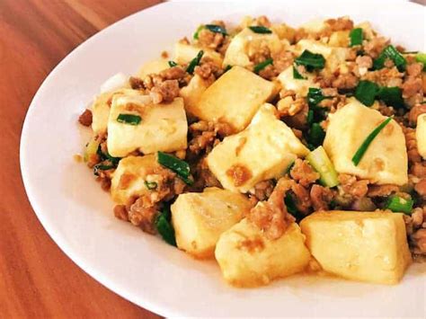 Stir-fry ground pork with tofu - Cook Like Asian