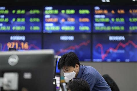 Stock market today: Global shares mostly rise despite worries about US debt talks