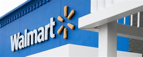 23 hours ago · The higher pay took effect in March 2021 for Walmart's personal shoppers and stockers. It raised wages for 425,000 employees, making their starting rates range from $13 to $19 per hour, based on ... .