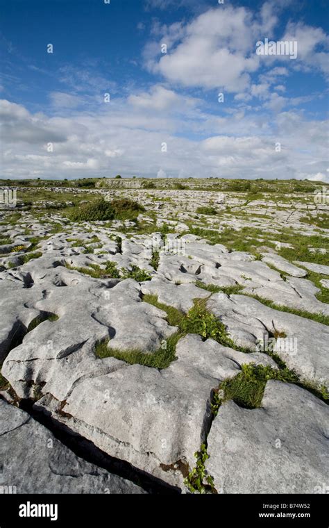 Stone outcropping hi-res stock photography and images - Alamy