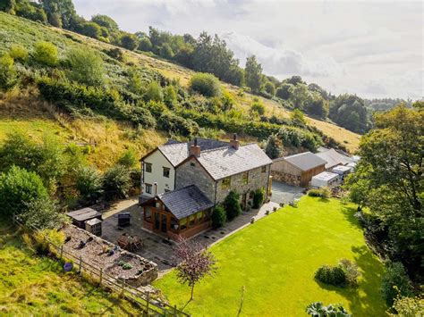 Stonehouse for sale. .  <a href=https://cultura.patino.org/elpevi/lpg-...